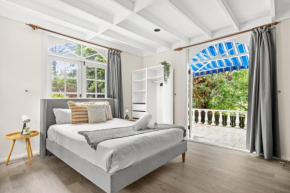 Quaint Queen Room - Convenient Location in Lindfield - Shared Bathroom